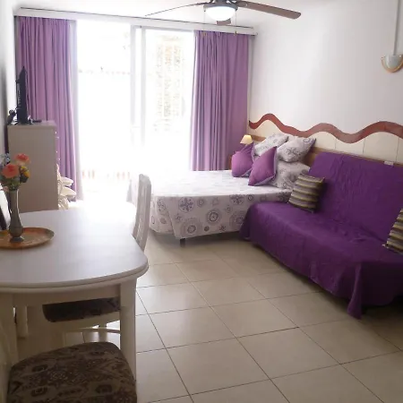 Elana With Free Wifi Apartament