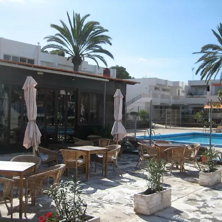 Elana With Free Wifi Apartament