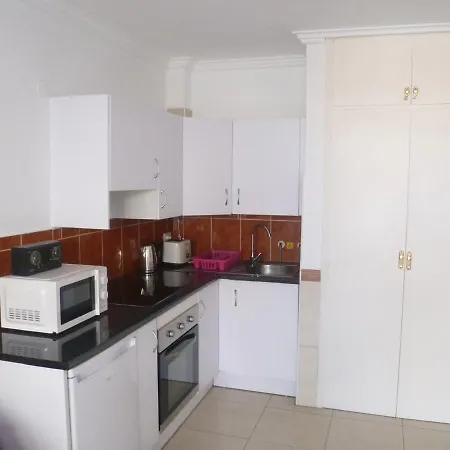 Elana With Free Wifi Apartament *